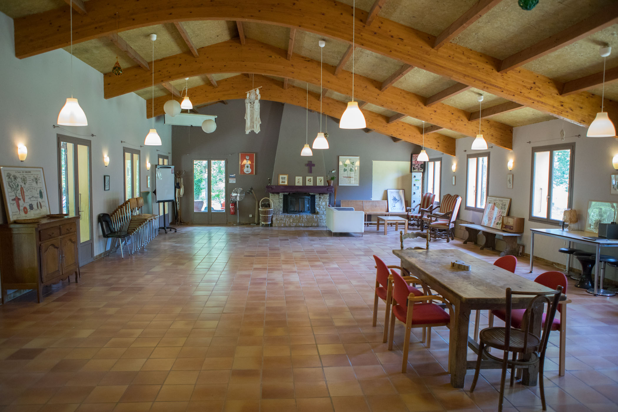 Salle événementielle camping La Permaculturelle Drôme Provençale